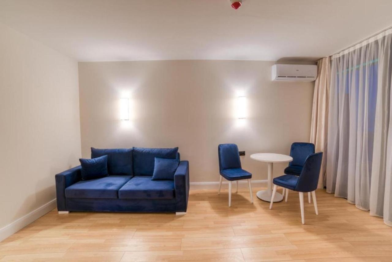 Orbi City Sea Side & Sea View Apartments Batumi Ngoại thất bức ảnh