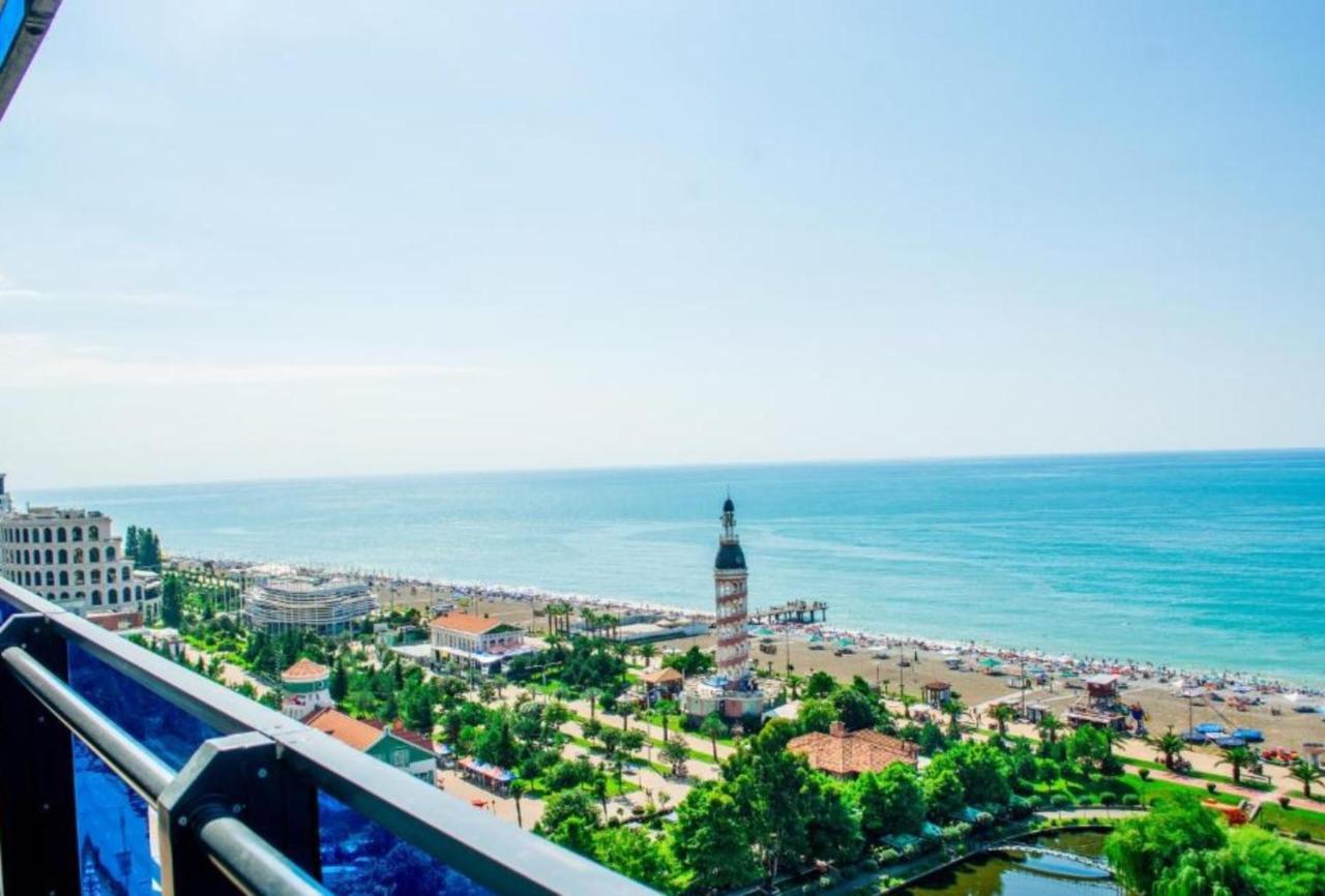 Orbi City Sea Side & Sea View Apartments Batumi Ngoại thất bức ảnh