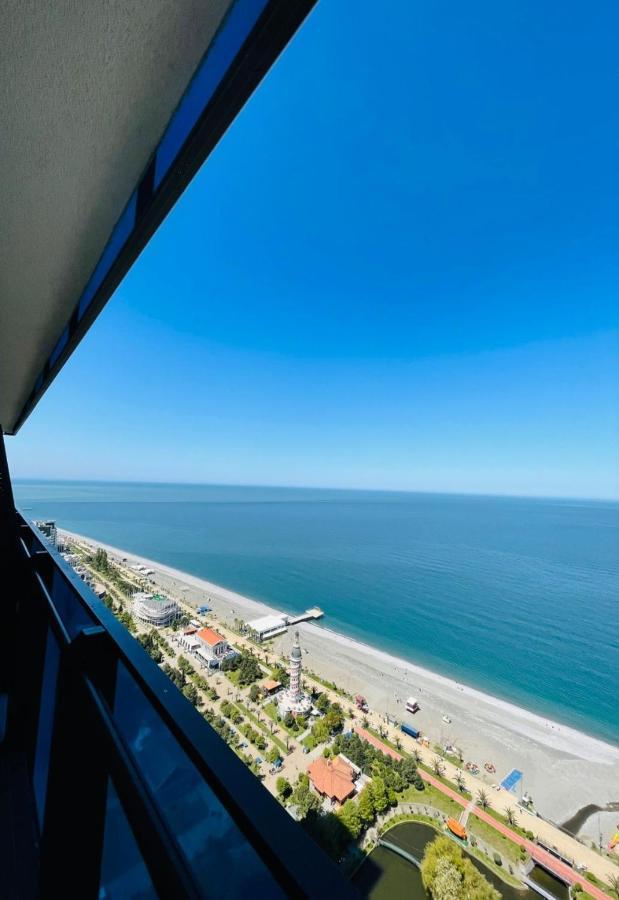 Orbi City Sea Side & Sea View Apartments Batumi Ngoại thất bức ảnh