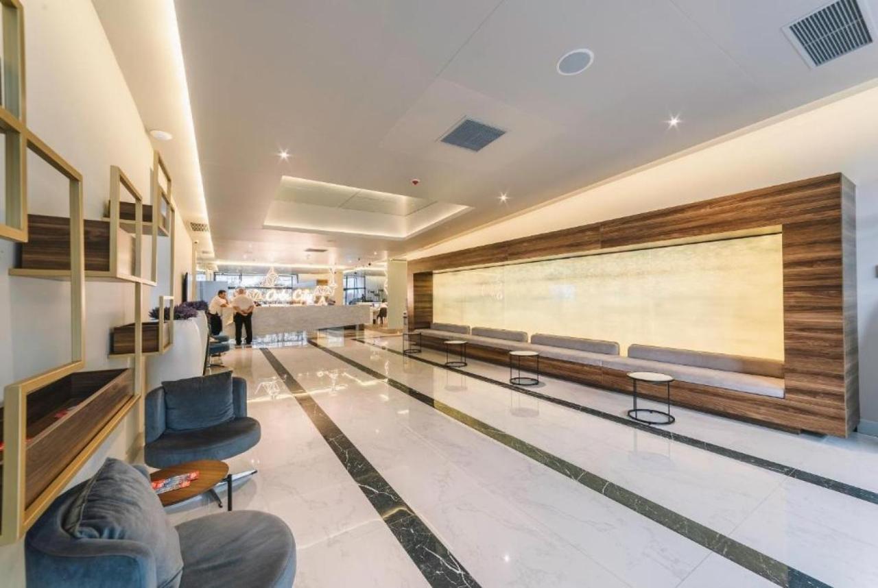 Orbi City Sea Side & Sea View Apartments Batumi Ngoại thất bức ảnh