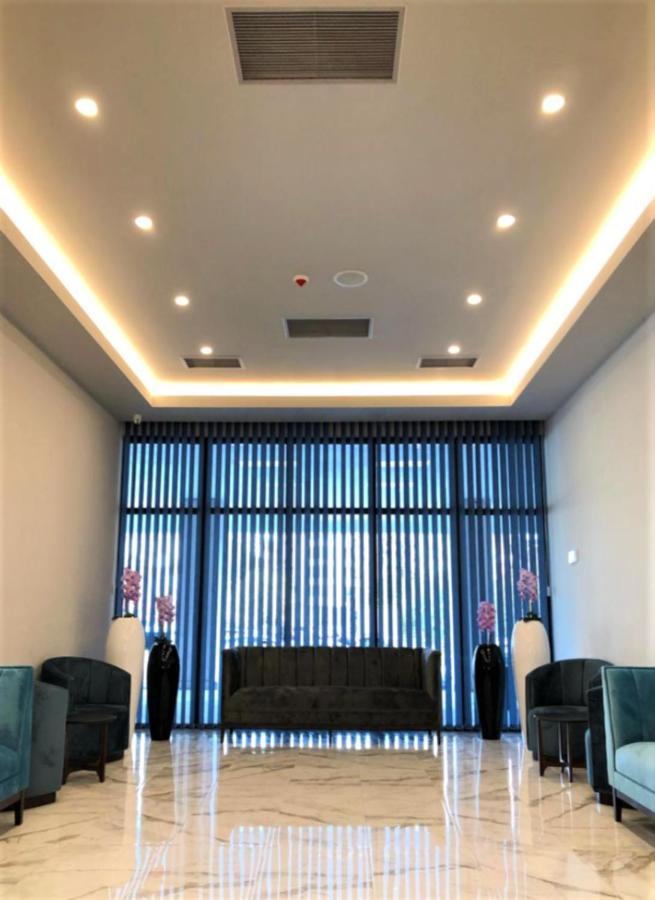 Orbi City Sea Side & Sea View Apartments Batumi Ngoại thất bức ảnh